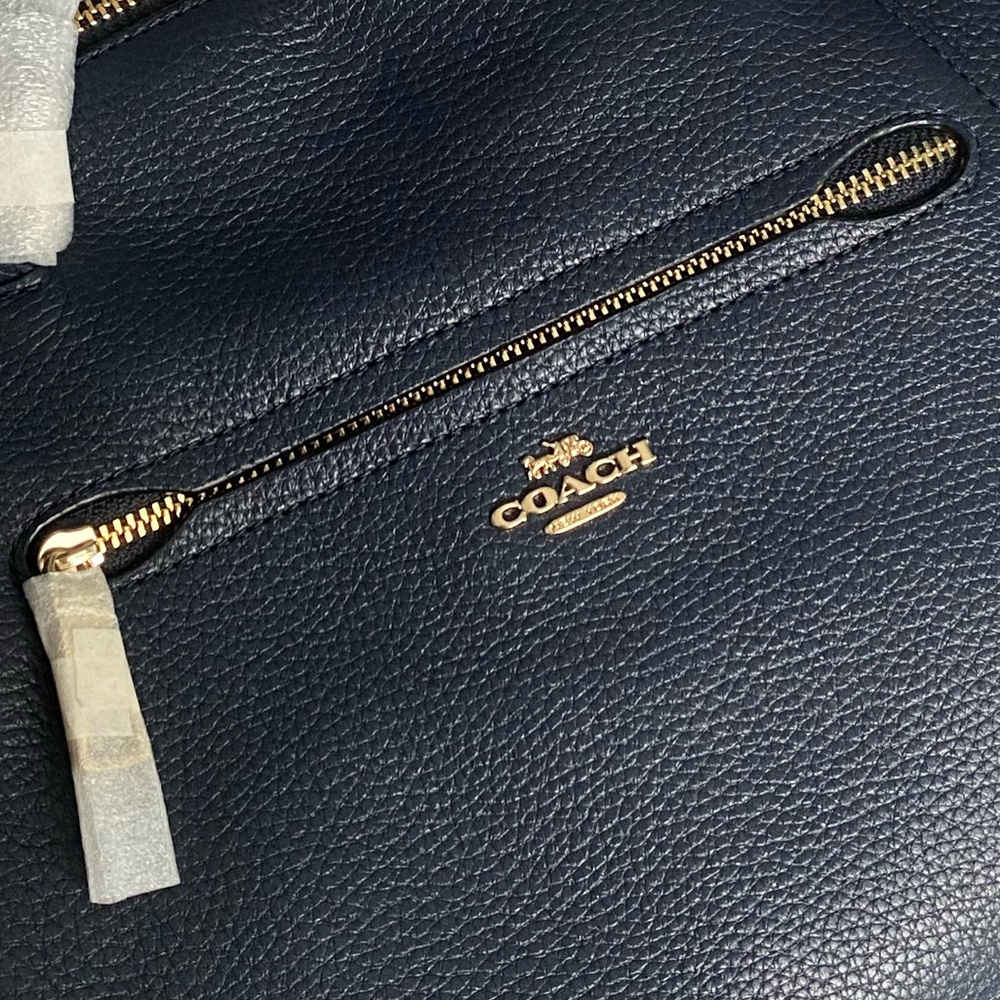 NWT - COACH Midnight Prairie Crossbody Tote Bag 💙